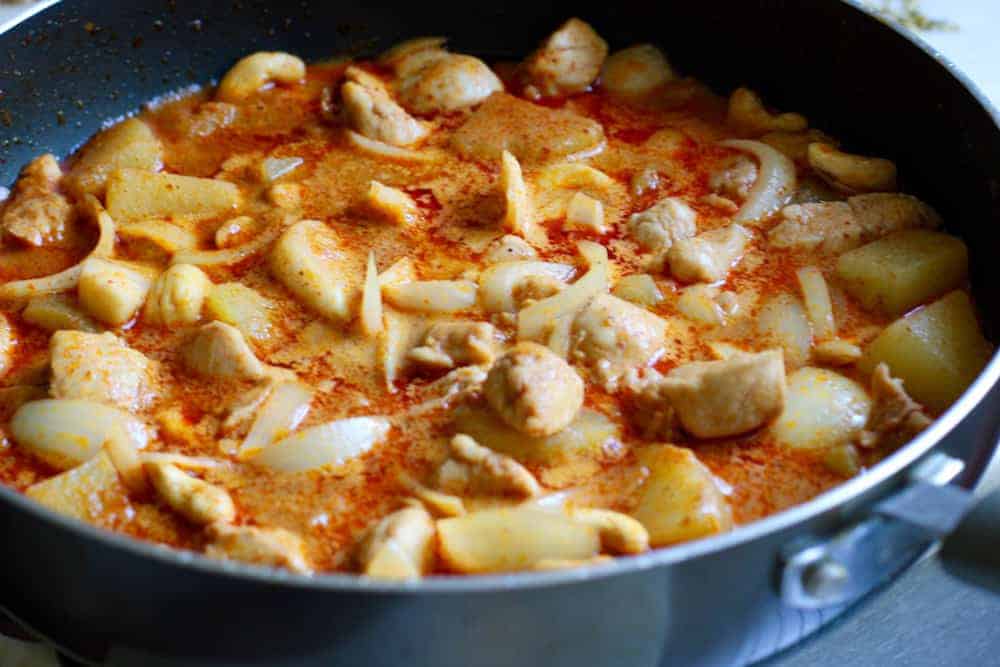 Simmering curry in a pot 