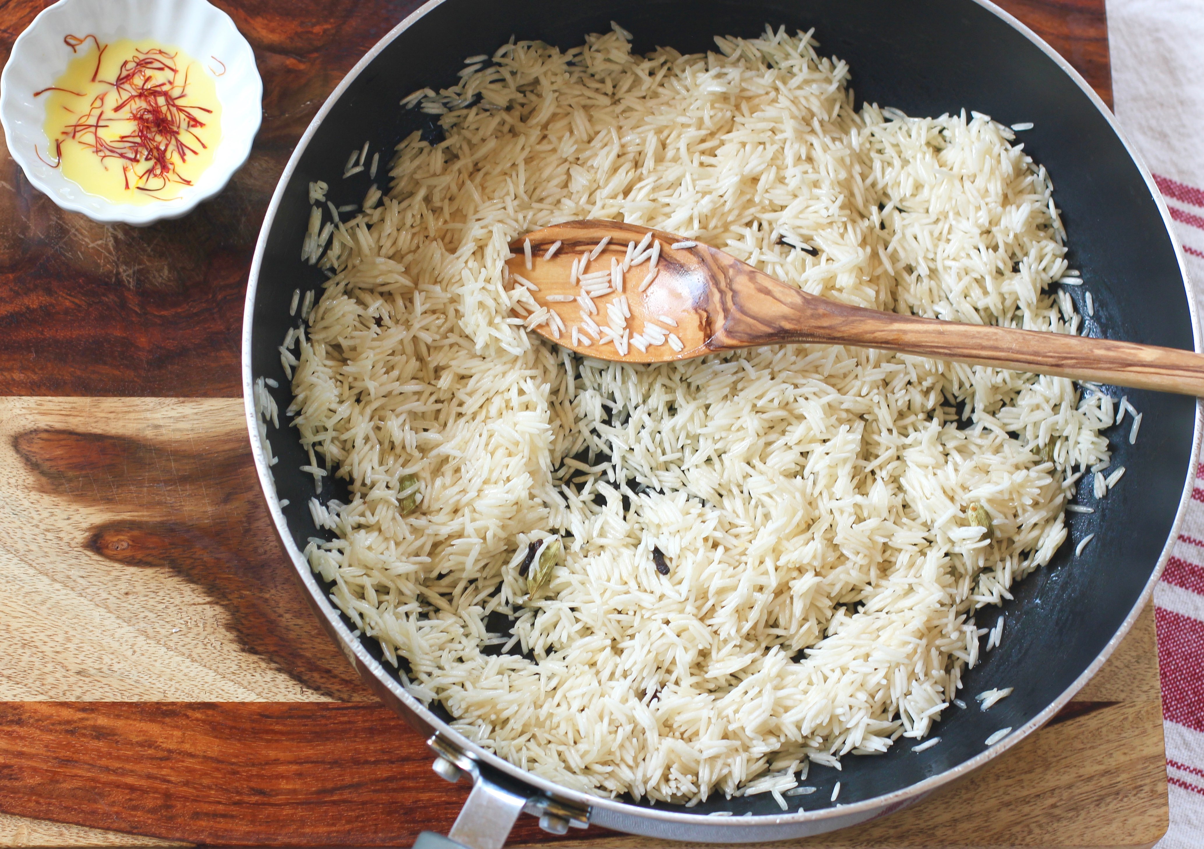 toasted rice in a pan 