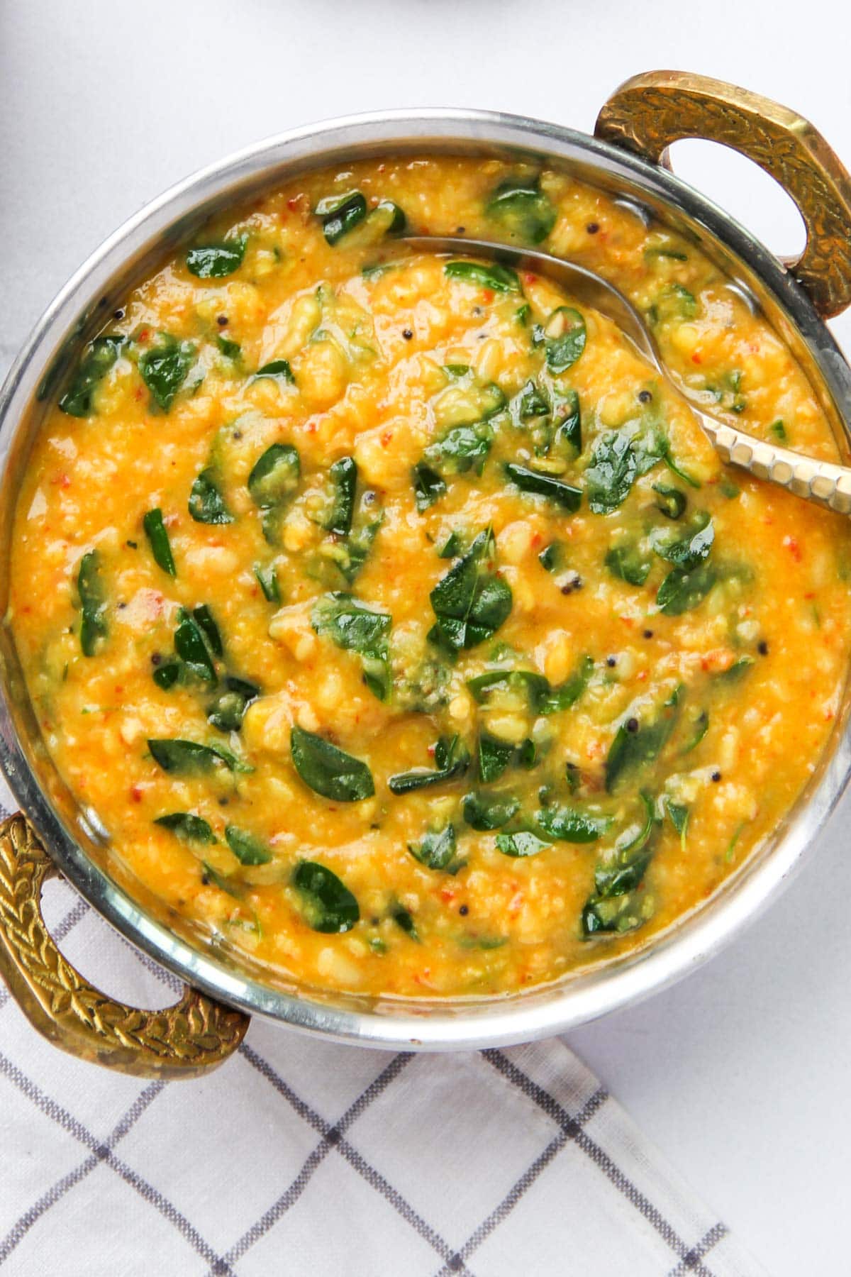 moringa dal in a small serving kadai 
