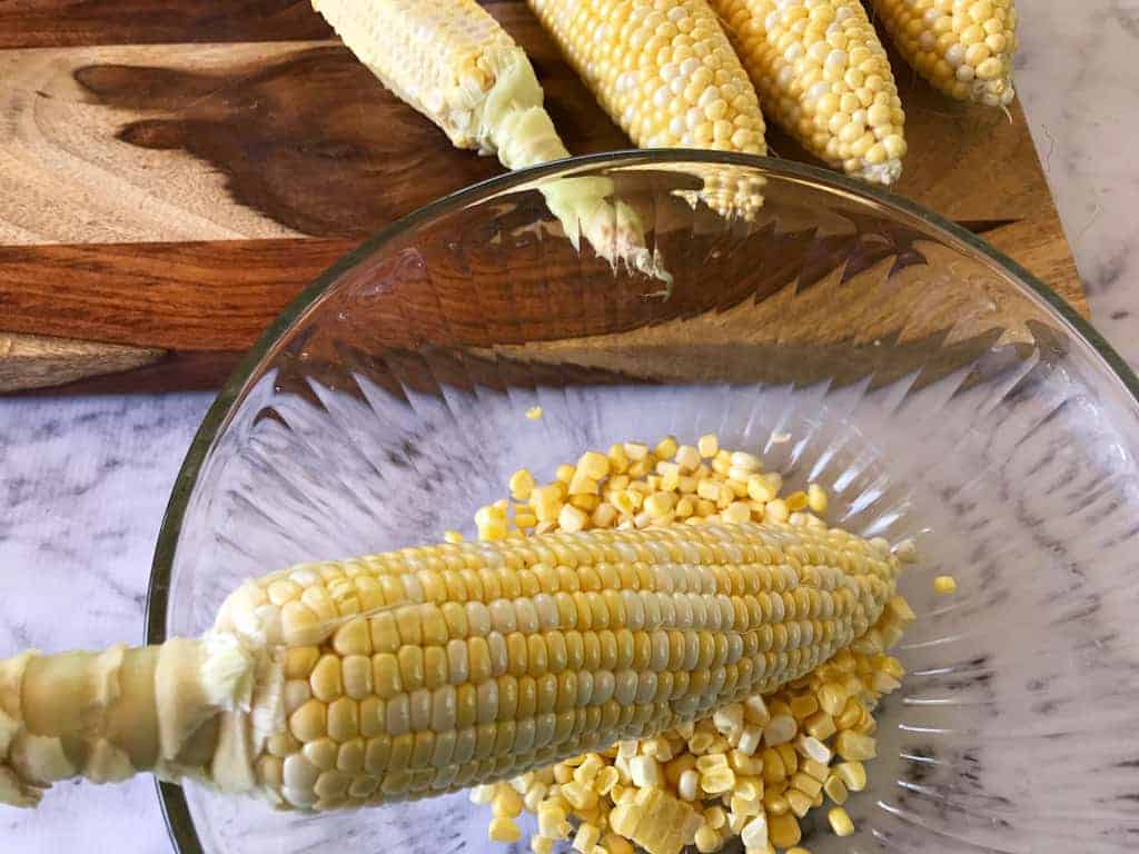 removing corn kernels 