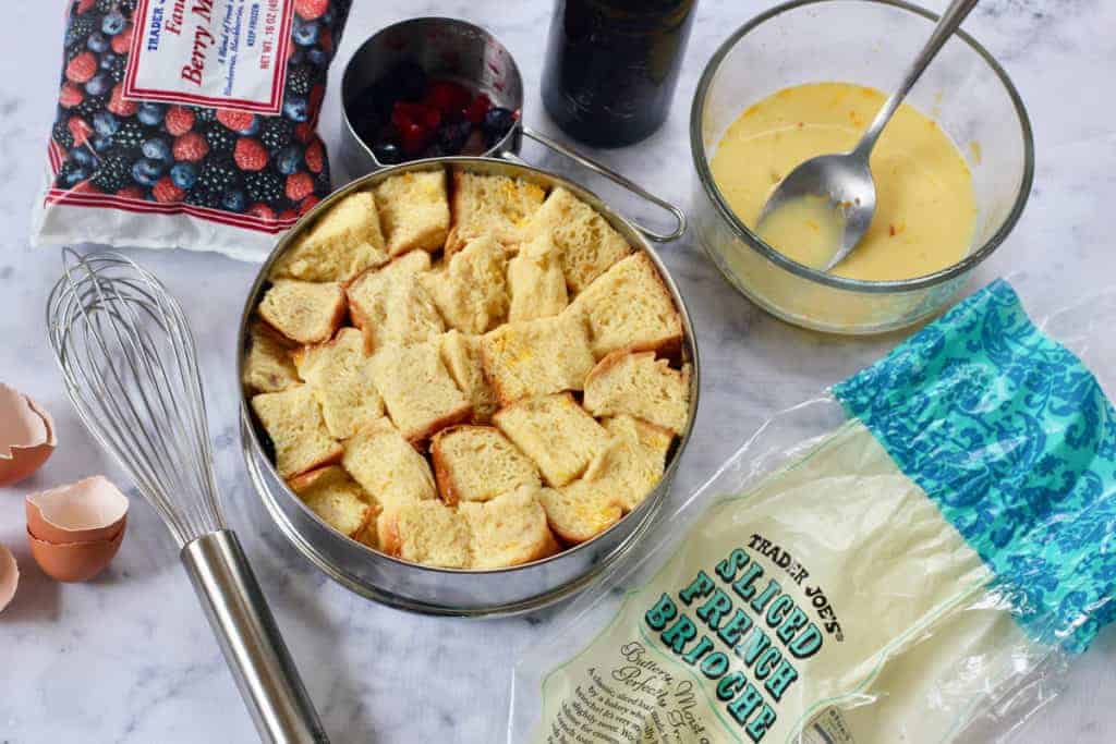 summer berry bread pudding -1