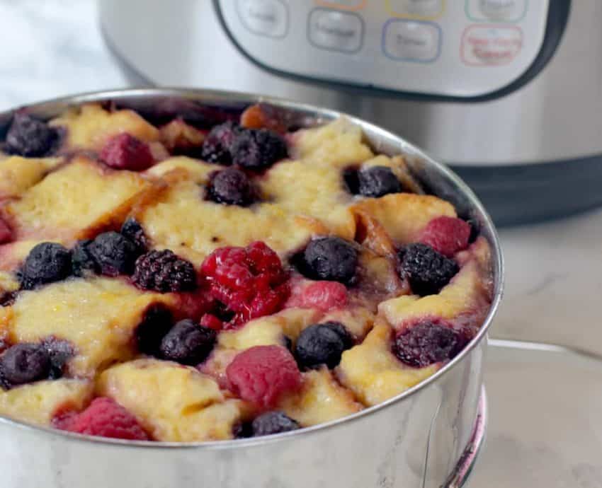 summer berry bread pudding