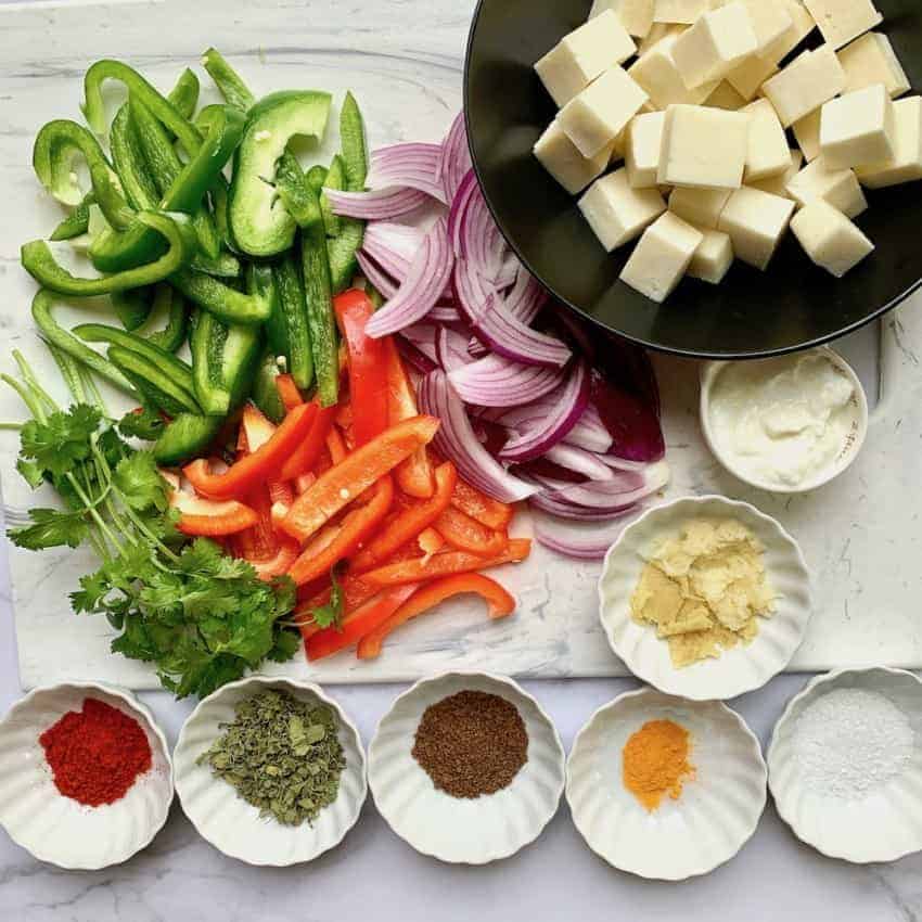 Ingredients for paneer kathi rolls 