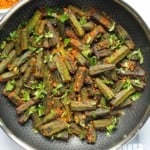 Stuffed okra in a frying pan
