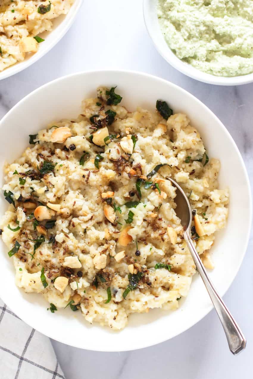 Veg pongal served with coconut chutney 