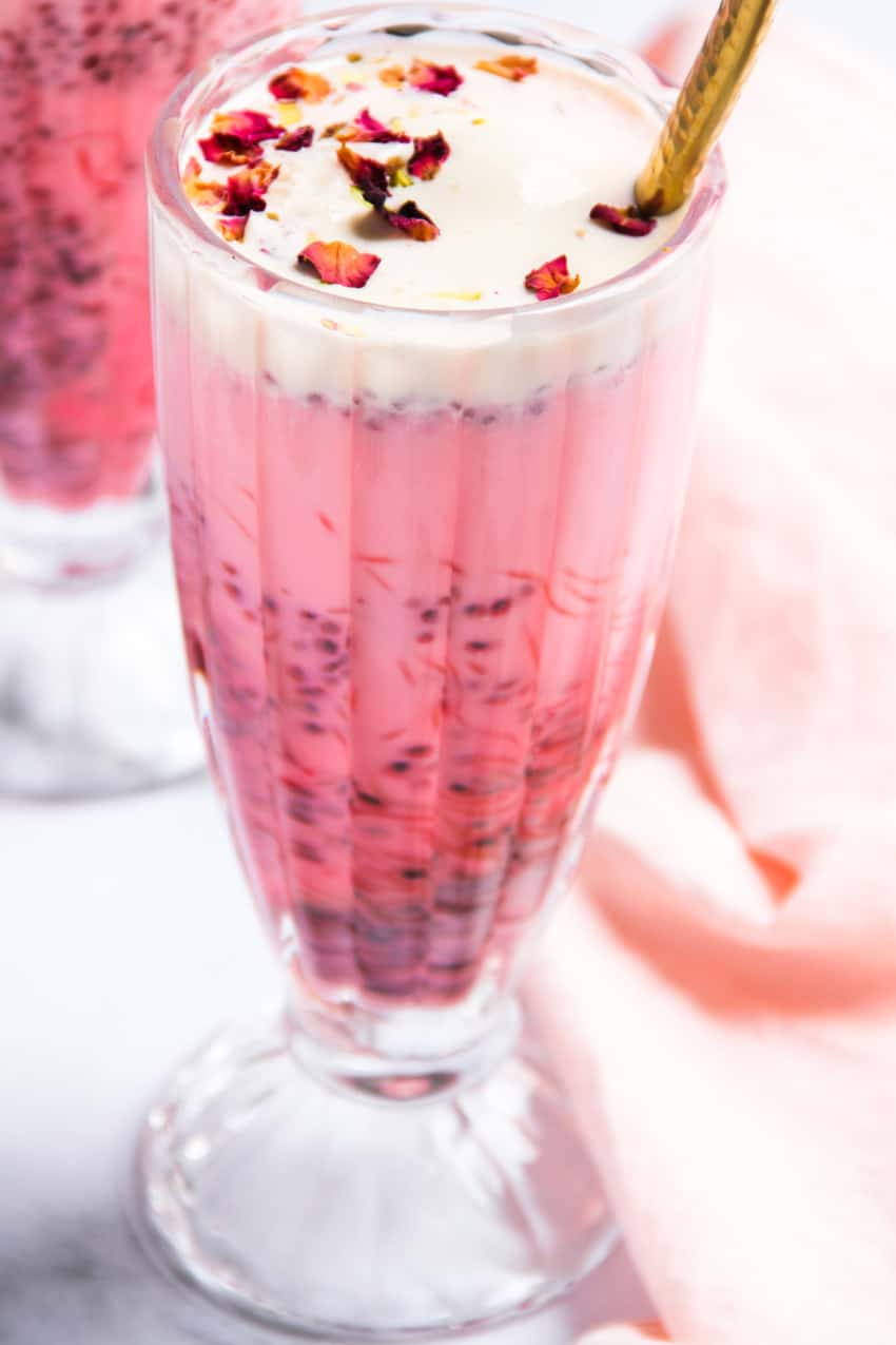 Tall glass with rose falooda 