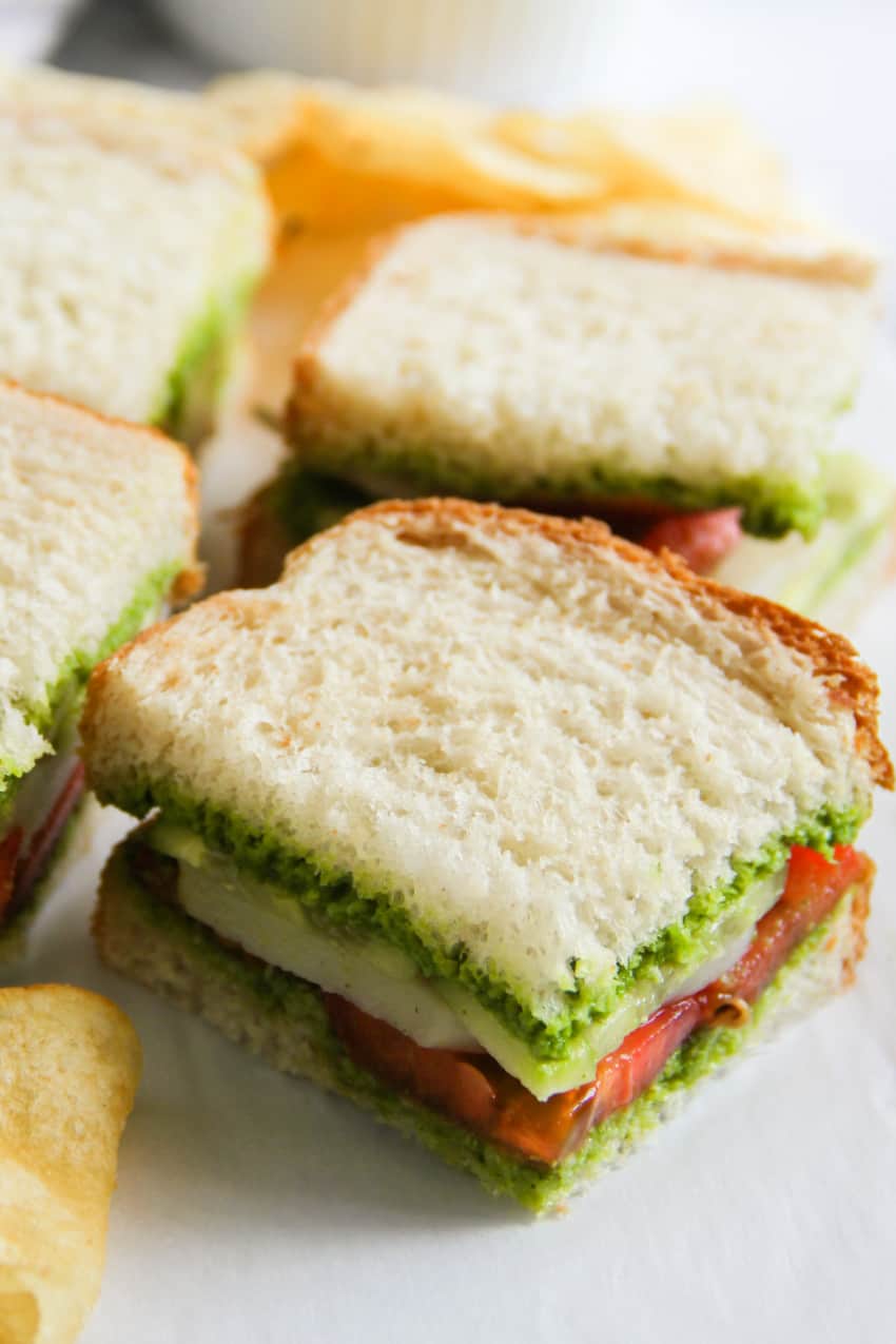 chutney sandwich cut into square pieces 