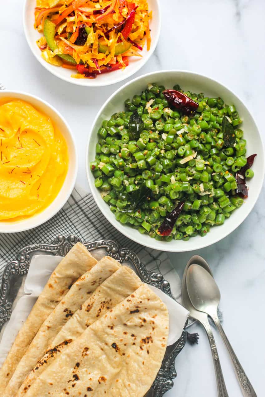 roti served with green beans 