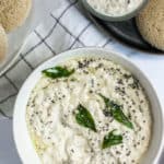 coconut chutney with idli