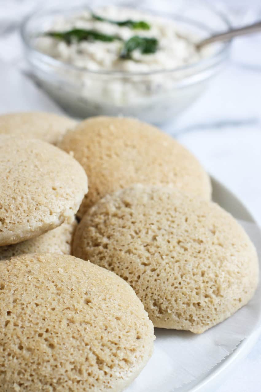 Quinoa idli with chutney 