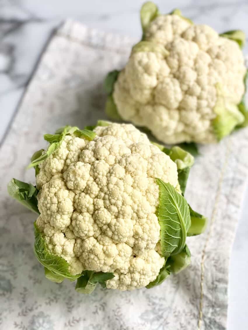 2 cauliflower heads 