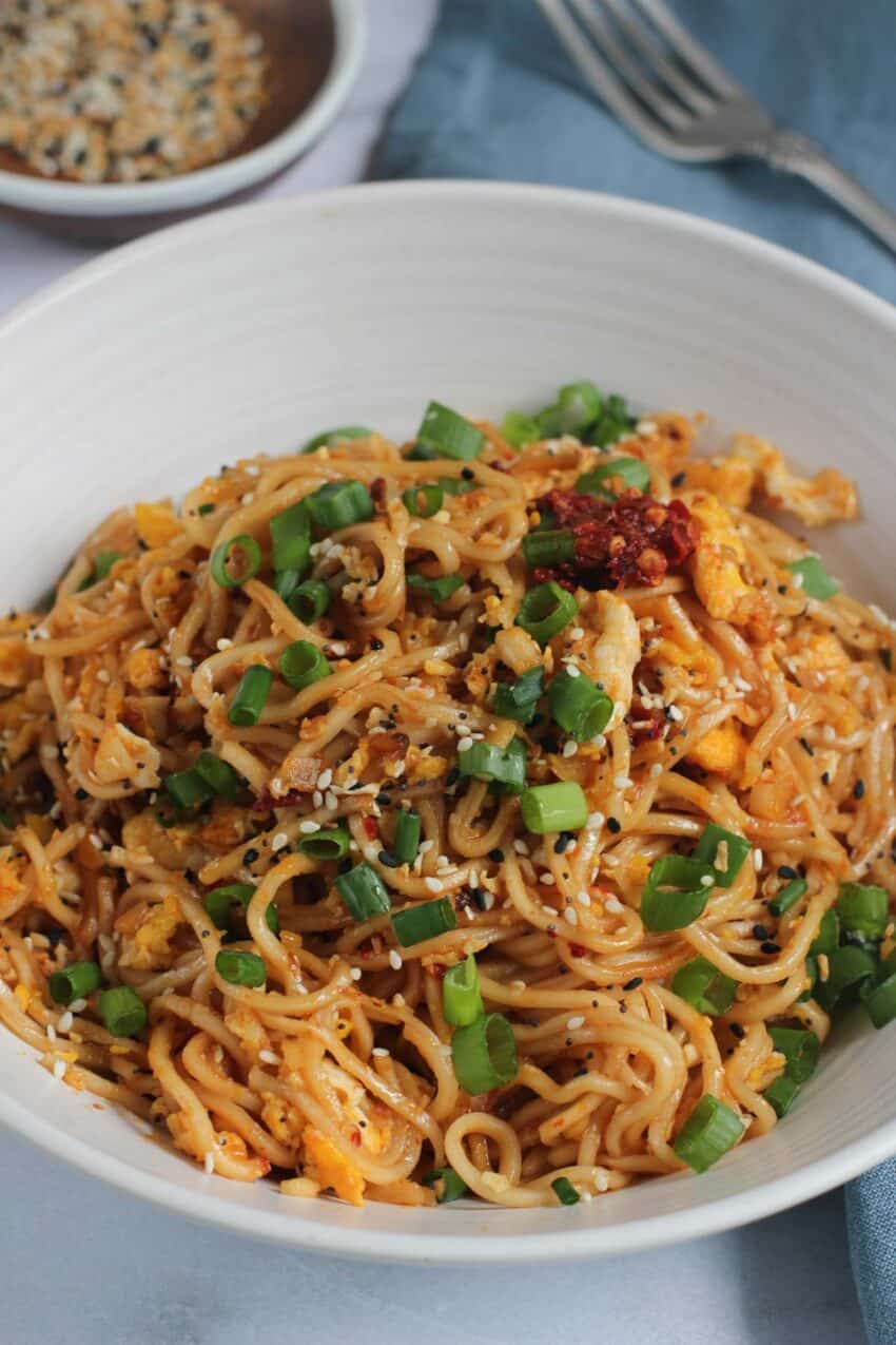 Tik tok trending Ramen Noodles in a bowl with chutney and scallions 
