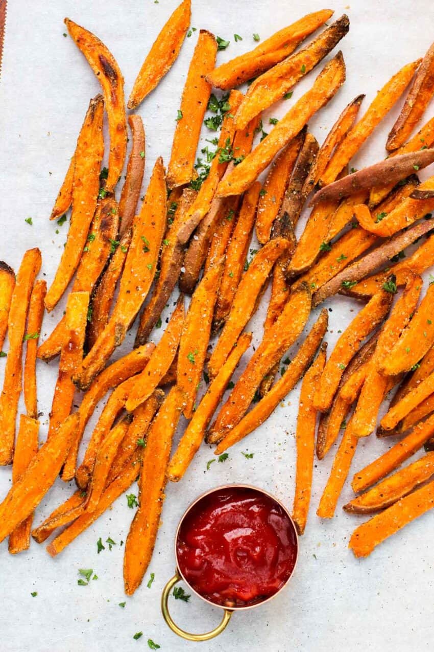 air fryer sweet potato fries with ketchup 