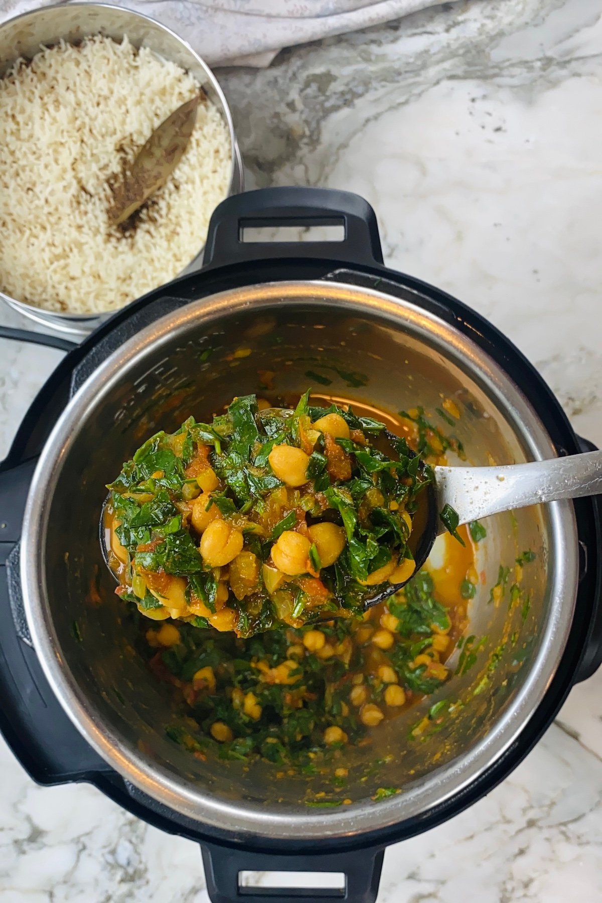 chana saag in an Instant Pot 
