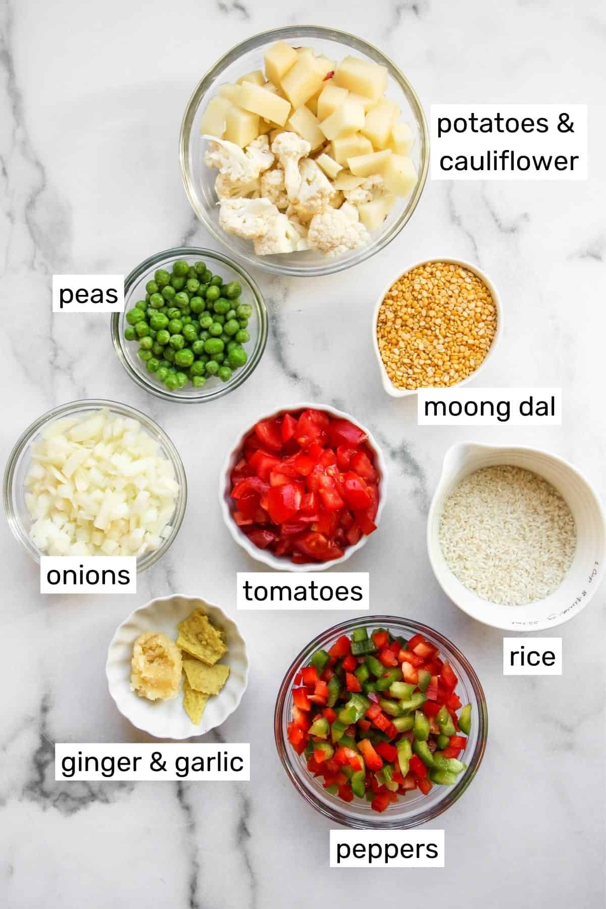 ingredients to make pav bhaji khichdi 