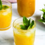 aam panna garnished with mint