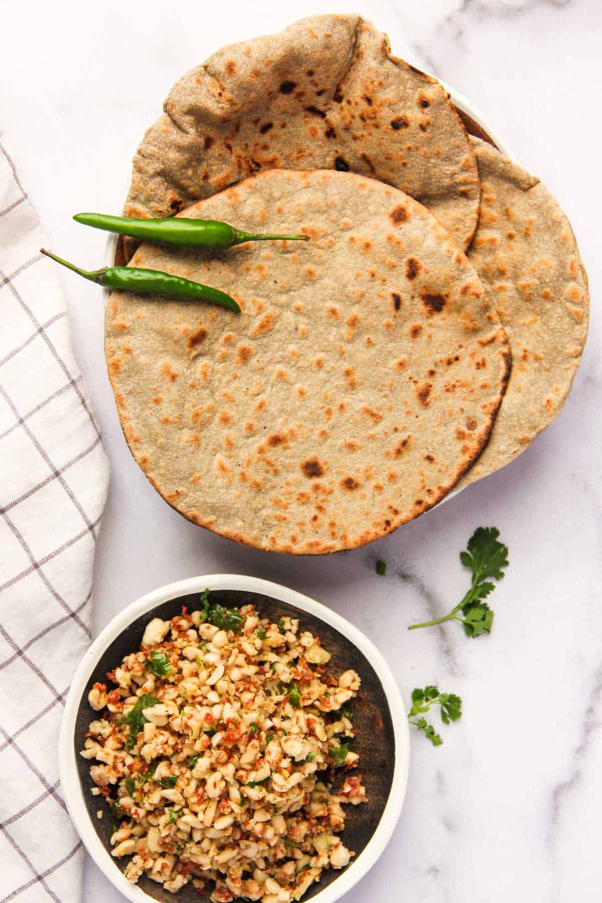 peanut Thecha served alongside Bhakri and Pithla 