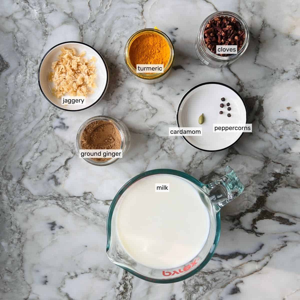 ingredients to make golden tumeric milk