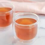 kadha in two glass cups