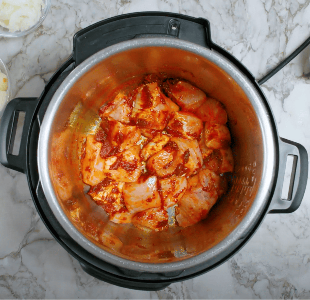 chicken sauteed with curry paste 