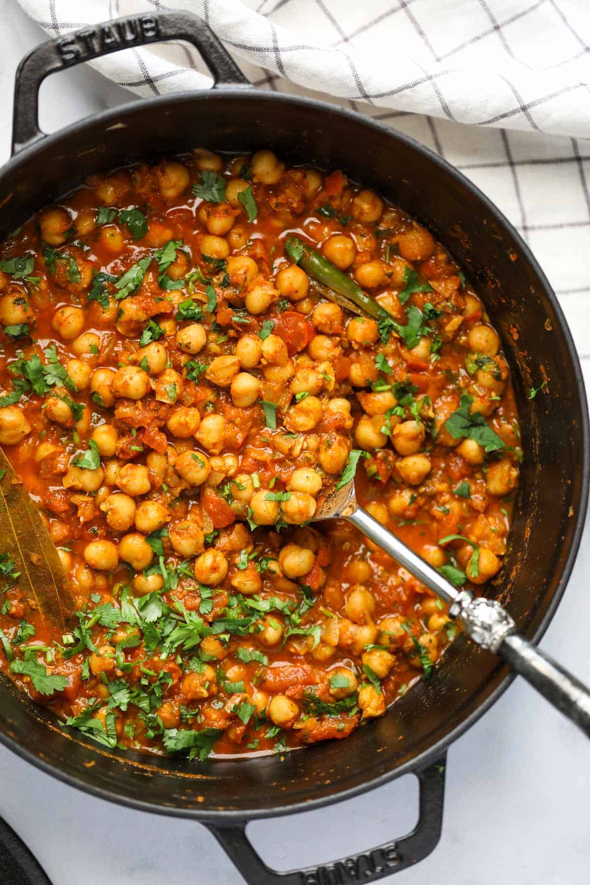 Chana masala in pan