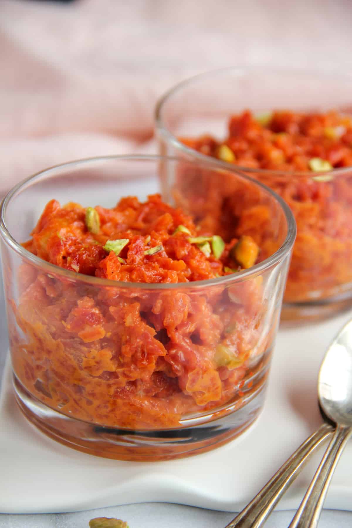 gajar ka halwa in glass cups 