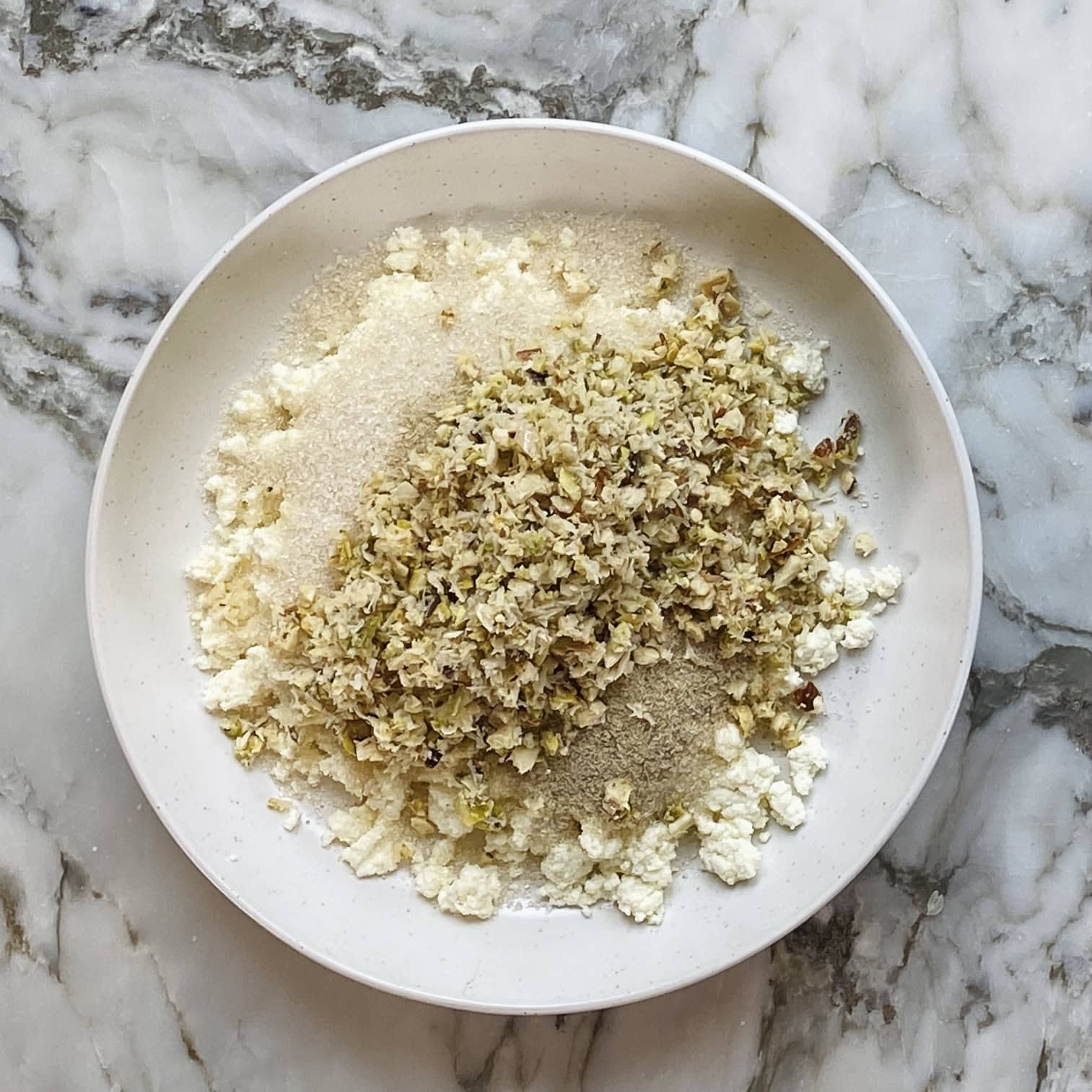 gujiya filling ingredients in a bowl