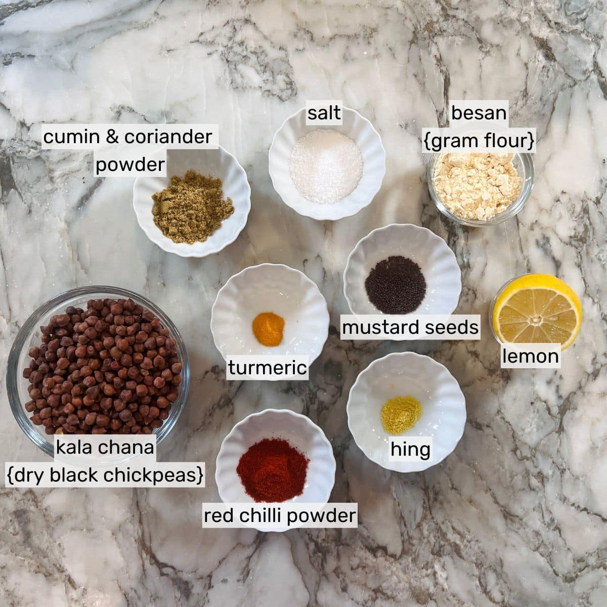 ingredients to make kala chana curry 