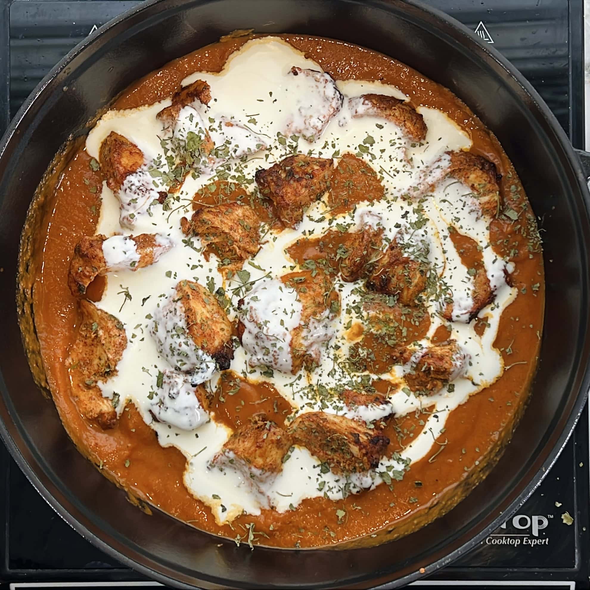 creamy and kasoori methi added to chicken tikka masala