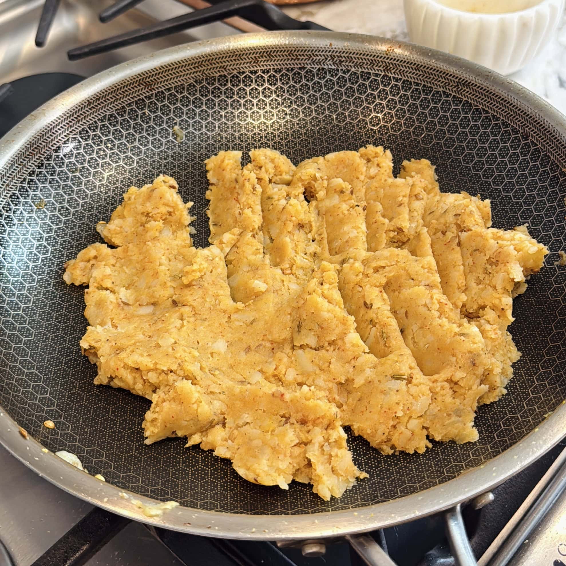 samosa filling in a pan. 